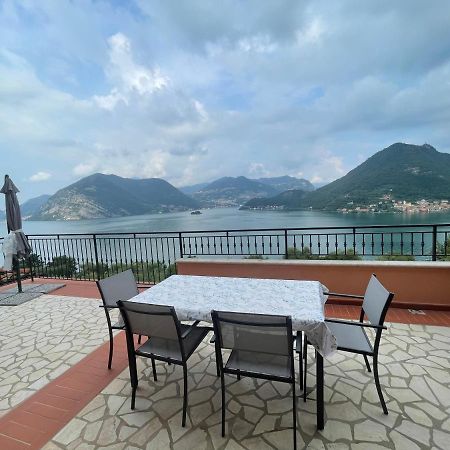 סולאזנו Appartamento Vista Lago D'Iseo מראה חיצוני תמונה
