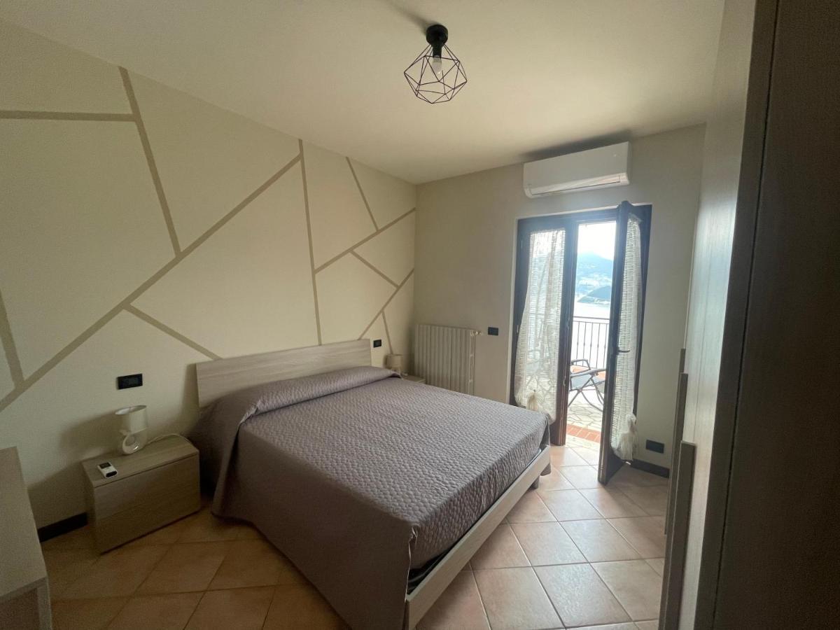 סולאזנו Appartamento Vista Lago D'Iseo מראה חיצוני תמונה